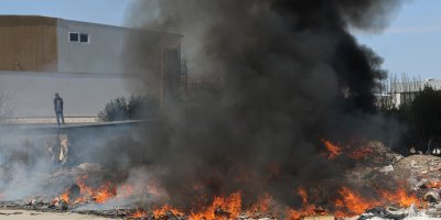 Yakılan çöpler hem havayı kirletiyor hem de insan sağlığını tehdit ediyor