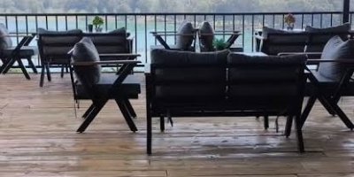 Milli Emlak'tan Büyükşehir Belediyesine geçen Seyir Terası yıkılıyor!