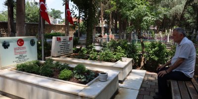 Şehit babalarının hüzünlü günü