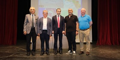 Dr.Naim Babüroğlu ''Üst kimliğini kaybeden milletler başka milletlerin kölesi olur.''