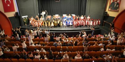 Çukurova Belediyesi kreşlerinde mezuniyet heyecanı