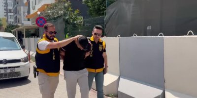 Hapisteki kardeşinin aracını uyuşturucu deposu yaptı: 31 bin 625 hap ele geçirildi