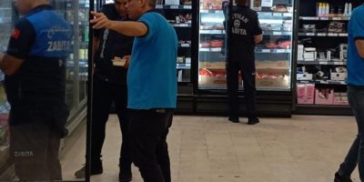 Ceyhan Belediyesi zincir marketlerde gıda güvenliği denetimi yaptı