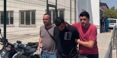 Adana'da 5 kişilik aile uyurken evlerini yakan şüpheli tutuklandı