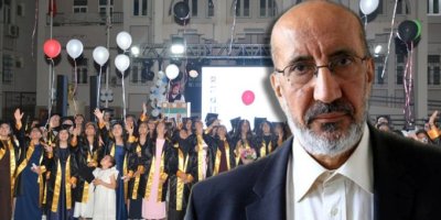 Abdurrahman Dilipak, Adana’da ki İmam Hatip Lisesi’nde okuyan kız öğrencilerin etek boylarını hedef aldı
