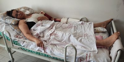 Kocası tarafından balkondan atıldığını öne süren öğretmen felç kaldı