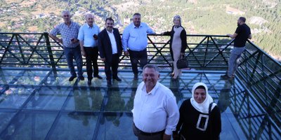 Sıcaktan bunalan Adanalılar Feke ilçesine akın etti