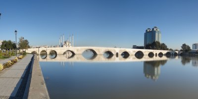 Dünya'nın en eski köprüsü sahipsiz kaldı! Adanalılar çağrıda bulundu: 'Harekete geçilmeli'