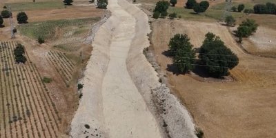 Feke'de 26 yıllık sorun çözüldü: 10 kilometrelik dere ıslahıyla su baskınları önlendi