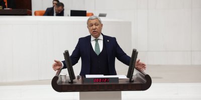 CHP Adana Milletvekili Sümer: “Asgari Ücret Emekçi Katliamıdır!”