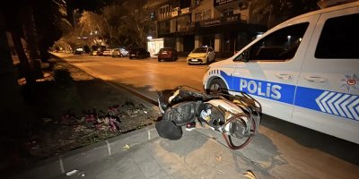 Adana sıcağında montla trafiğe çıkınca polise yakaladı