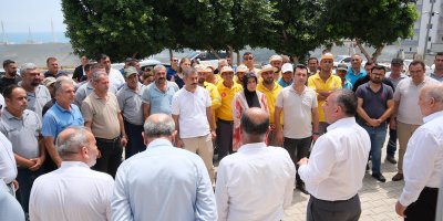 Başkan Vekili Geçer, Yumurtalık Belediyesi'ni ziyaret etti