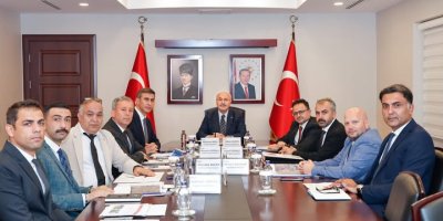 Adana’da spor yatırımları değerlendirildi