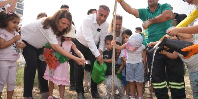 Fidanlar; yanan ormanlar, çocuklar ve Zeydan Karalar için dikildi