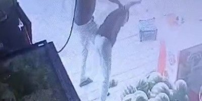 Marulu beğenmeyince çalışanı döven bekçi, adli kontrol şartıyla serbest bırakıldı