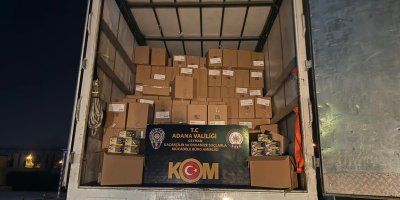 Evden eve taşımacılık yapılan kamyonda 7 milyon adet kaçak makaron çıktı