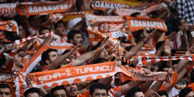 Adanaspor taraftarından, başkanlara çağrı 