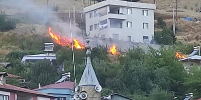 Çalılıklarda çıkan yangın mahalleliyi korkuttu 