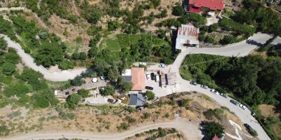 Adana'da sıcaklardan kaçanlar Saimbeyli'ye akın etti