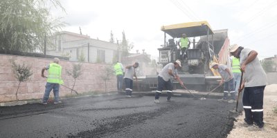 Yüreğir’de Asfalt Çalışmaları Aralıksız Sürüyor