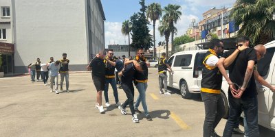 Yüksek kazanç vaadiyle dolandırıcılık polise takıldı: 8 kişi tutuklandı