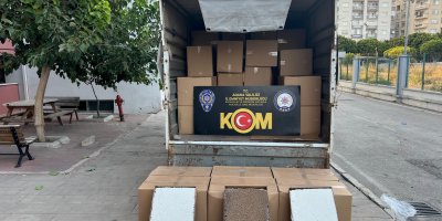Adana'da 6 milyonluk kaçak doldurulmuş sigara ele geçirildi