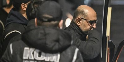 Aziz İhsan Aktaş'ın ev hapsi kaldırıldı... CHP'den ilk tepki: 'Bu karar siyasi bir kumpasın kanıtıdır!'