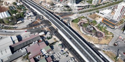 Öğretmenler Bulvarı Otoban Bağlantısı Köprülü Kavşağı trafiğe açıldı