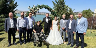 Çukurova Üniversitesi Rektörü dünya evine girdi