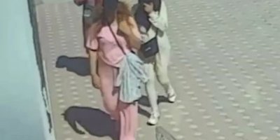 Kapı kırıp eve giren kadın hırsızlar, 200 bin liralık altın çaldı