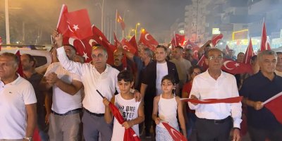 Zafer coşkusu, Yumurtalık'ı sardı