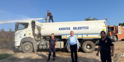 Karataş’ta çıkan yangın kısa sürede söndürüldü