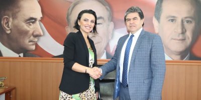 MHP kadın kolları başkanlığı görevini Alev Ataş üstlendi