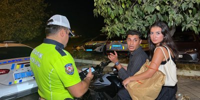 Adana'da trafik polislerinin yaptığı alkol denetiminde 38 kişiye toplam 255 bin 100 lira idari para cezası kesildi.