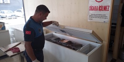 Yumurtalık'ta zabıta ekipleri, gıda işletmelerini denetlemeye devam ediyor