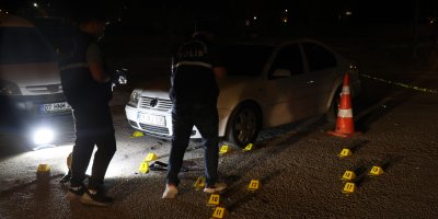 Düğün salonu önündeki küfür tartışmasında silahlar konuştu