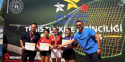 Taş: Tenis’te Adana Türkiye Şampiyonu oldu
