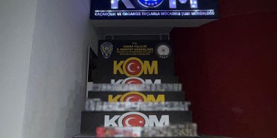 Adana'da 4 bin paket kaçak sigara ele geçirildi: 3 kişi tutuklandı