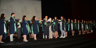 ÇÜ Diş Hekimliği Fakültesi, 99 yeni mezun verdi