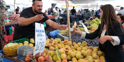 Başkan Vekili Sevil Aydar Yıldız'dan Pazar Esnafına Ziyaret