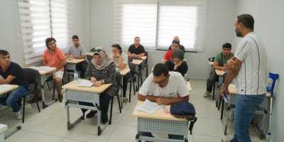 Seyhan Belediyesi'nden Engelli Bireylere Ücretsiz EKPSS Kursu Desteği