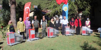 Feke'de köy üreticilerine üretimde hibe desteği verildi