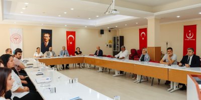 Nacar, ilçelerdeki sağlık hizmetlerini değerlendirdi