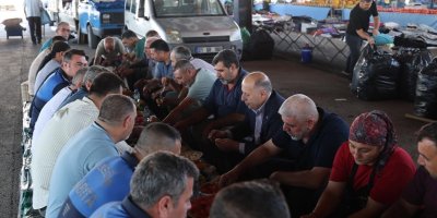 Başkan Demirçalı Pazarcı Esnafıyla Kahvaltıda Buluştu