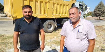 Baba ve oğlu 467 bin liralık karşılıksız çekle dolandırıldıklarını iddia etti