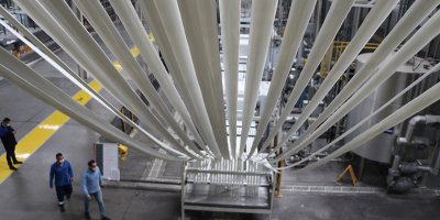 SASA, yeni tesisinde deneme üretimine geçti