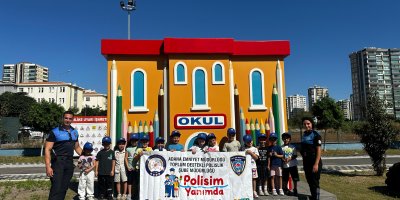“Poli̇si̇m Yanımda” Projesi̇yle, çocuklar bi̇lgi̇lendi̇ri̇li̇yor