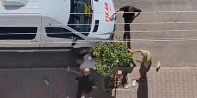 Adana’da bıçaklama anı saniye saniye görüntülendi