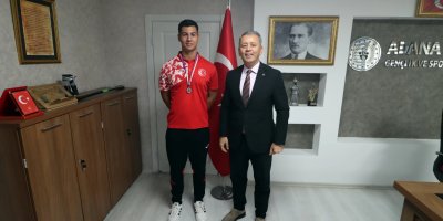 Adanalı Milli Sporcu Öncü, gümüş madalyayla gururlandırdı
