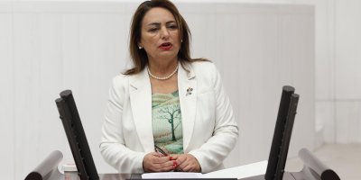 Müzeyyen Şevkin; "Vatandaş perişan, iktidar oralı bile değil!"